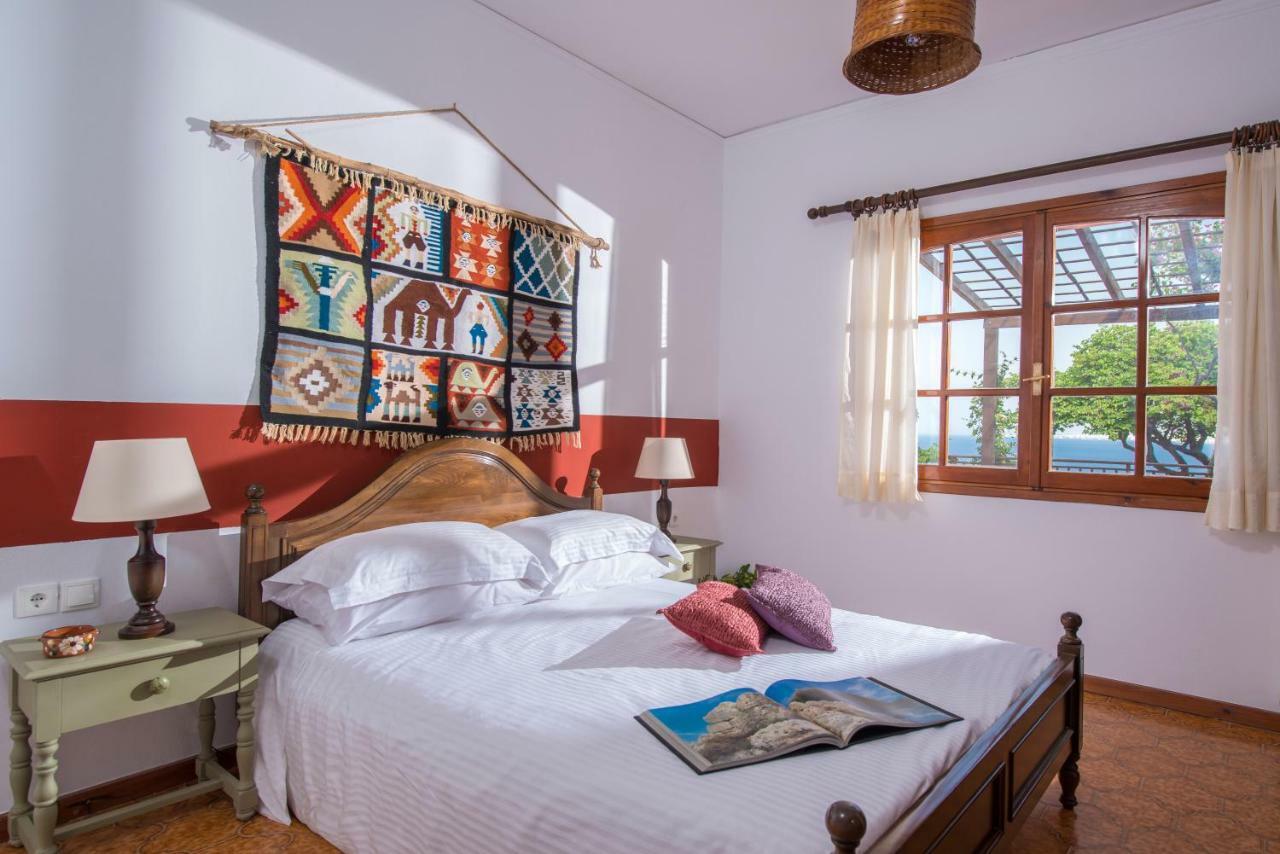 Helidoni Hill seaview family villa Palaiokastro  Exterior foto